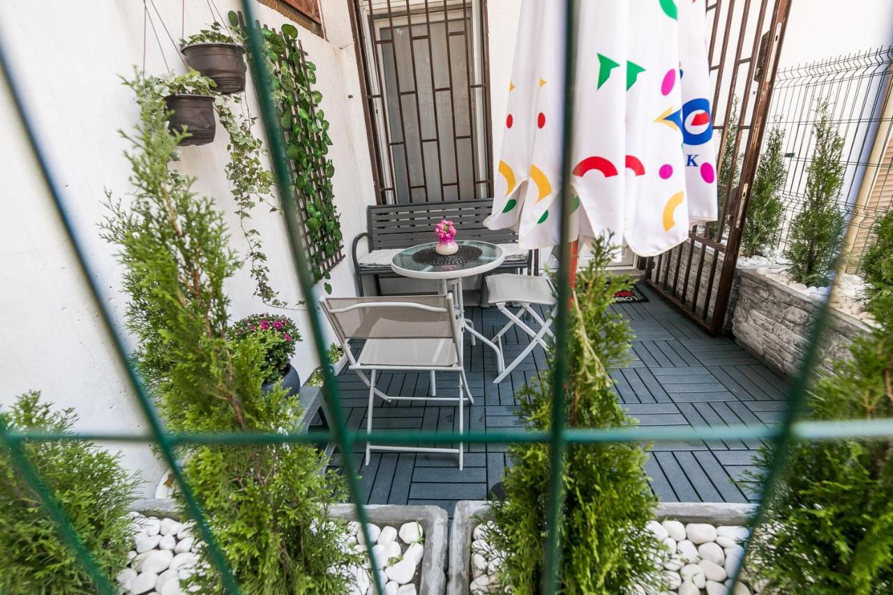 Gray Luxe Apartamento Belgrado Exterior foto
