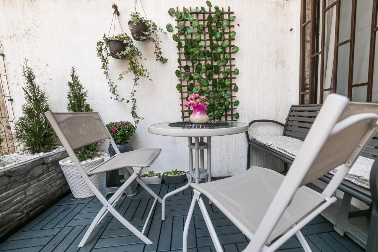 Gray Luxe Apartamento Belgrado Exterior foto