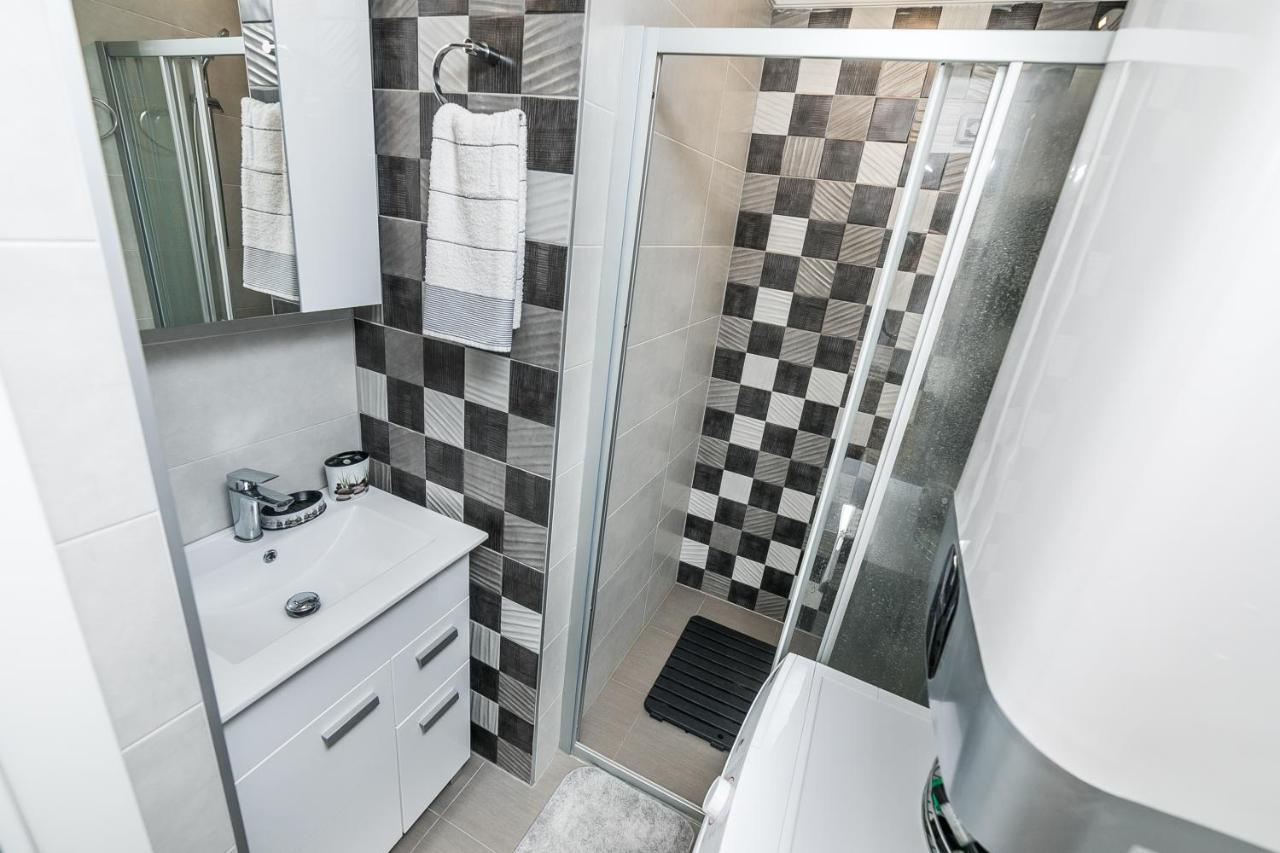 Gray Luxe Apartamento Belgrado Exterior foto
