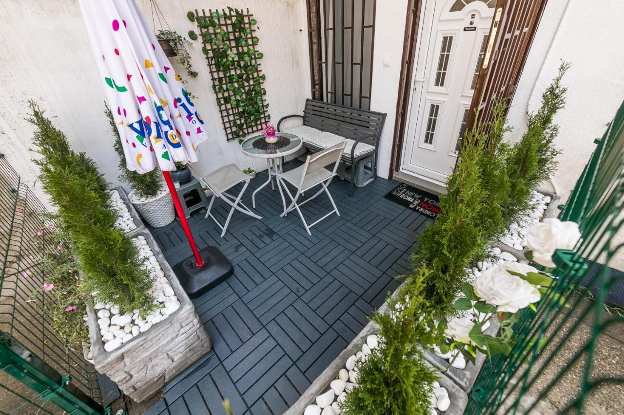 Gray Luxe Apartamento Belgrado Exterior foto